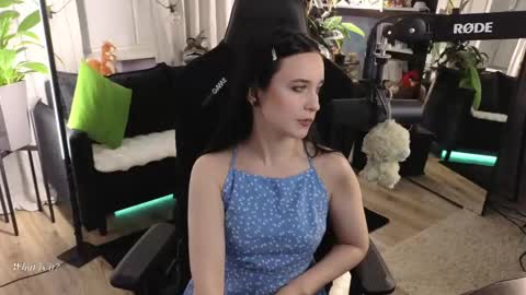 Snapshot of kiralilime chatting on April 2026 07:07:01 PM Kira online show from April 2026 07:07:01 PM