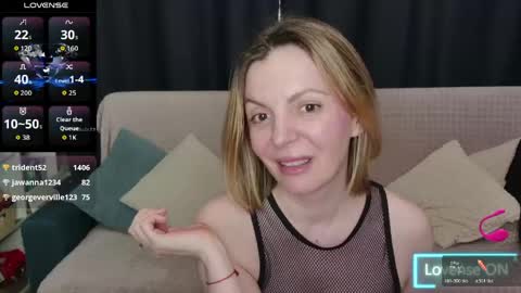 Snapshot of kiramartins_cat chatting on April 2026 05:03:01 PM kiramartins cat online show from April 2026 05:03:01 PM