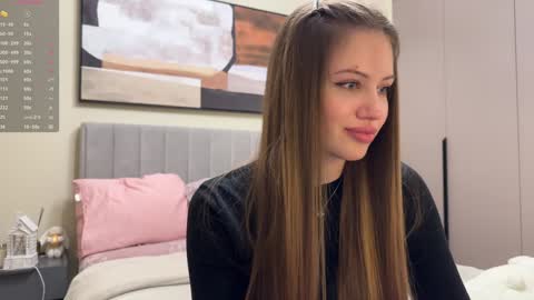 Snapshot of kiramystery chatting on December 2024 11:08:02 AM Kira online show from December 2024 11:08:02 AM