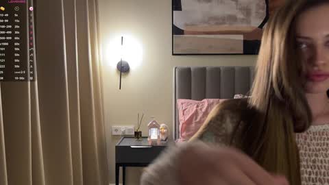 Snapshot of kiramystery chatting on December 2024 01:44:01 PM Kira online show from December 2024 01:44:01 PM