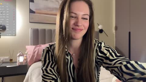 Snapshot of kiramystery chatting on December 2024 12:55:02 PM Kira online show from December 2024 12:55:02 PM