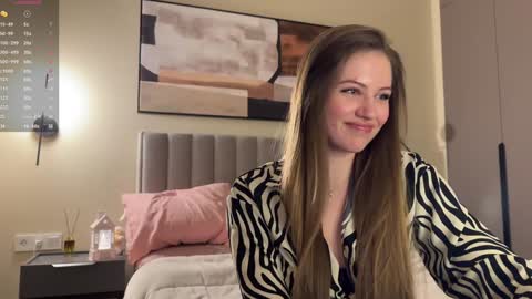 Snapshot of kiramystery chatting on December 2024 03:59:02 PM Kira online show from December 2024 03:59:02 PM