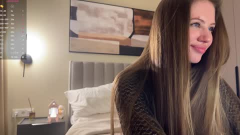 Snapshot of kiramystery chatting on December 2024 05:40:02 PM Kira online show from December 2024 05:40:02 PM