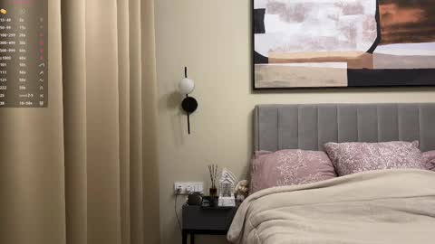 Snapshot of kiramystery chatting on February 2025 12:47:01 PM Kira online show from February 2025 12:47:01 PM