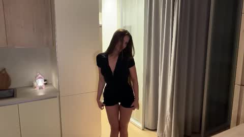 Snapshot of kiramystery chatting on September 2025 05:02:02 PM Kira online show from September 2025 05:02:02 PM