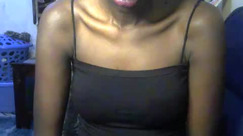 Kira online show from October 2025 06:25:01 AM