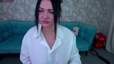 Snapshot of kiraseprenta chatting on April 2026 01:20:01 PM kiraseprenta online show from April 2026 01:20:01 PM