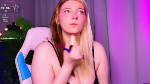 Kira online show from January 2026 02:00:01 PM