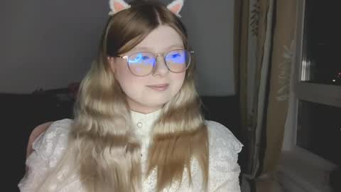 Snapshot of kirayume chatting on May 2026 08:06:02 PM KiraYume online show from May 2026 08:06:02 PM
