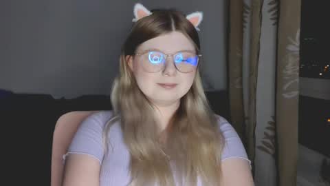 Snapshot of kirayume chatting on May 2026 09:00:02 PM KiraYume online show from May 2026 09:00:02 PM