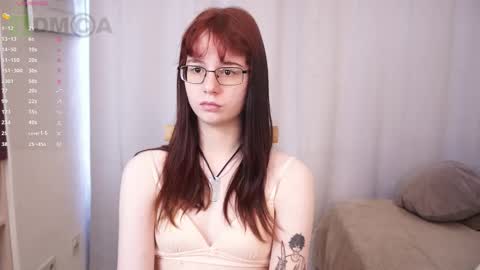 Kira online show from September 2025 04:16:02 AM