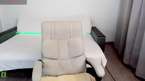 Snapshot of kiri_is_all chatting on December 2024 01:32:01 PM Kiri online show from December 2024 01:32:01 PM