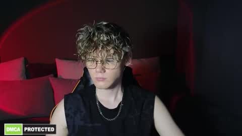 Snapshot of kirill_20_cm chatting on March 2026 01:33:01 PM Kirill and Andrey online show from March 2026 01:33:01 PM