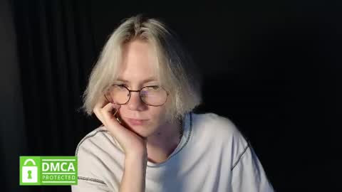 Snapshot of kirill_20_cm chatting on June 2026 04:31:01 AM Kirill and Andrey online show from June 2026 04:31:01 AM