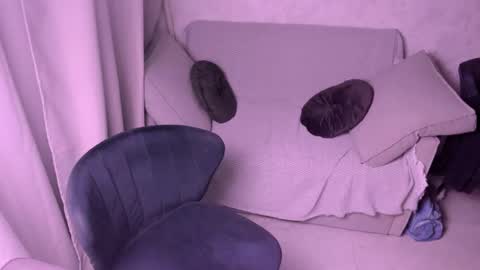 Kira online show from February 2025 10:50:01 PM