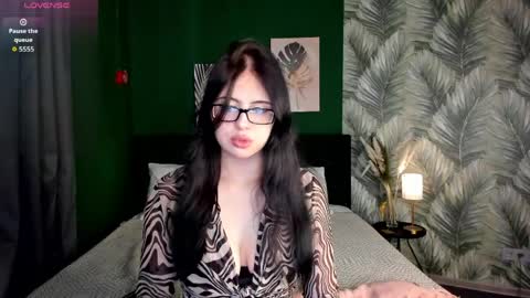 Kisa  online show from April 2026 10:12:02 AM