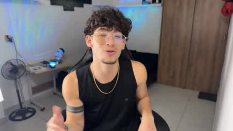 Snapshot of kisan_smith chatting on February 2026 03:13:02 AM Kisan online show from February 2026 03:13:02 AM