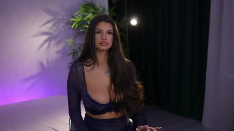 Snapshot of kiss_jess chatting on April 2026 09:26:02 PM Kiss Jess online show from April 2026 09:26:02 PM