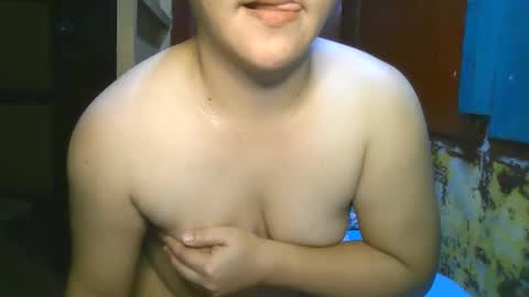 kiss_me_loves online show from September 2025 08:03:01 AM