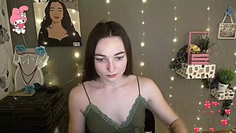 Snapshot of kiss_shy chatting on February 2025 12:57:02 PM Valeria online show from February 2025 12:57:02 PM