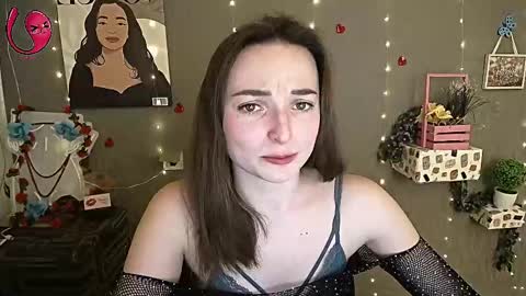 Snapshot of kiss_shy chatting on March 2025 12:45:01 PM Valeria online show from March 2025 12:45:01 PM