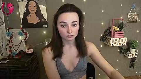 Snapshot of kiss_shy chatting on March 2025 07:19:01 AM Valeria online show from March 2025 07:19:01 AM