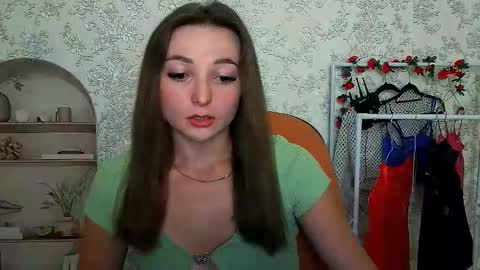 Snapshot of kiss_shy chatting on October 2025 02:24:02 PM Valeria online show from October 2025 02:24:02 PM