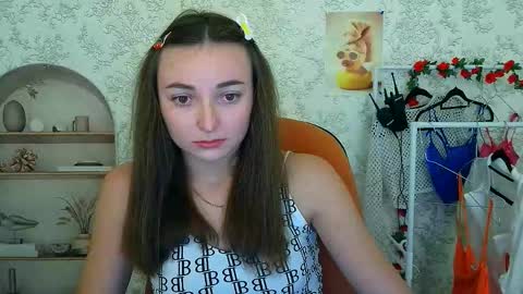 Snapshot of kiss_shy chatting on October 2025 03:35:02 PM Valeria online show from October 2025 03:35:02 PM