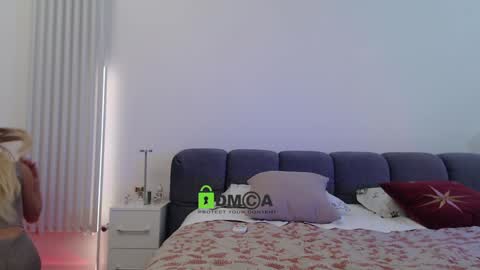 Snapshot of kissabella chatting on January 2025 05:45:02 PM Alexandra online show from January 2025 05:45:02 PM