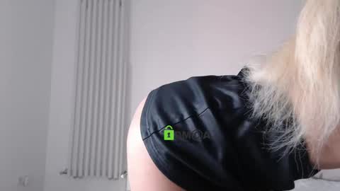 Snapshot of kissabella chatting on February 2025 02:35:02 PM Alexandra online show from February 2025 02:35:02 PM