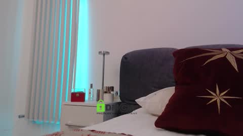 Snapshot of kissabella chatting on February 2026 07:37:01 PM Alexandra online show from February 2026 07:37:01 PM