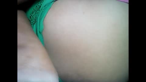 Snapshot of kissableapple chatting on September 2025 03:39:02 AM apple online show from September 2025 03:39:02 AM