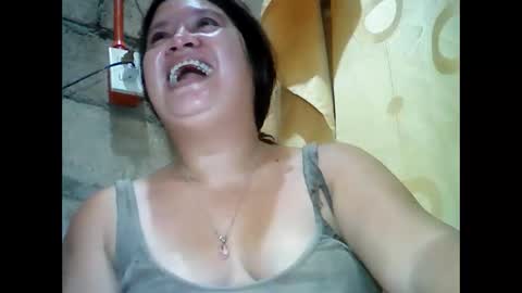 Snapshot of kissableapple chatting on September 2025 11:06:02 PM apple online show from September 2025 11:06:02 PM