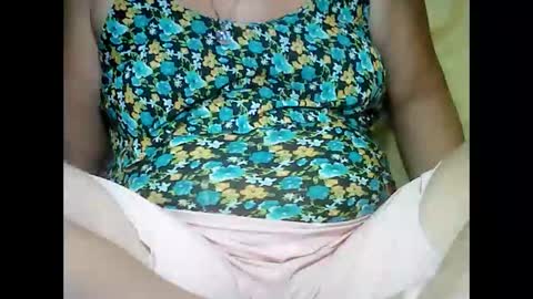 Snapshot of kissableapple chatting on September 2025 10:18:01 AM apple online show from September 2025 10:18:01 AM