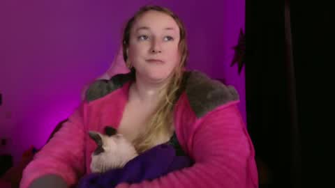 kissica online show from February 2025 07:42:01 PM