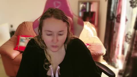 kissica online show from February 2025 08:41:01 AM