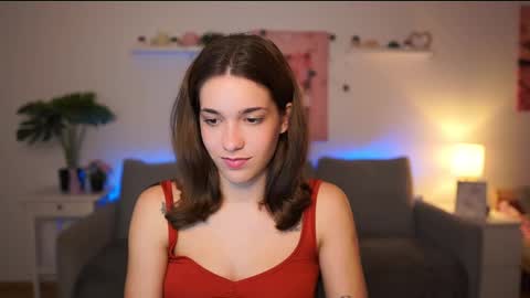 Sisi online show from October 2025 01:12:02 PM