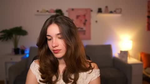 Snapshot of kissiecat chatting on April 2026 01:18:01 PM Sisi online show from April 2026 01:18:01 PM