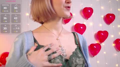 Snapshot of kisskiss_muah chatting on February 2025 05:29:01 PM Kate  online show from February 2025 05:29:01 PM