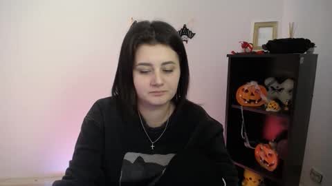 kissleoxx online show from October 2025 03:02:02 PM