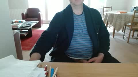 Snapshot of kisslog1 chatting on May 2026 06:42:02 AM kisslog1 online show from May 2026 06:42:02 AM