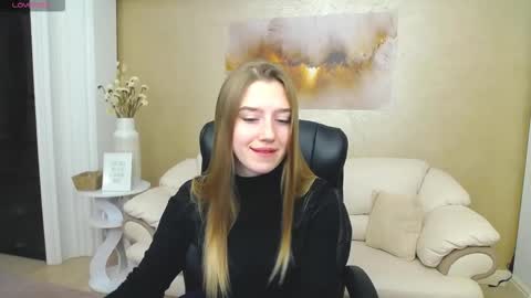 Snapshot of kissme_now chatting on November 2025 02:17:01 PM kissme_now online show from November 2025 02:17:01 PM