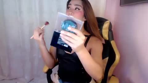 kissmycock_ online show from December 2024 04:11:01 PM