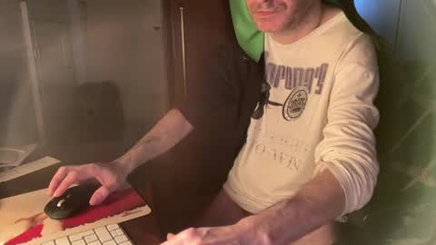 kissofbanned1983 online show from April 2026 03:21:02 PM