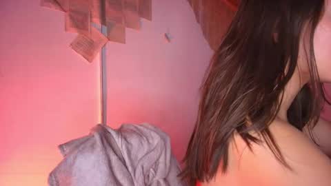 Snapshot of kisstarxxx chatting on September 2025 03:17:01 AM Helena and Brad online show from September 2025 03:17:01 AM