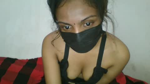 kissy_doll1 online show from June 2026 07:04:02 PM