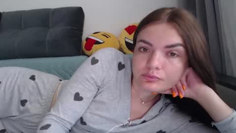 Im Amaia   Everyone Merry Christmas  online show from July 2026 08:51:01 AM