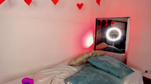 Snapshot of kitii_we3d chatting on February 2025 08:44:02 AM Kitty online show from February 2025 08:44:02 AM