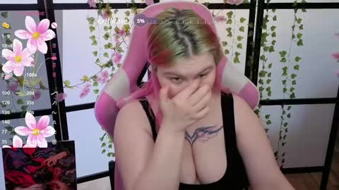 kitsune_little online show from April 2026 06:09:01 AM