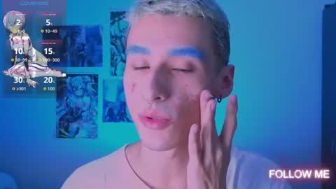 Snapshot of kitsuneplay_ chatting on July 2026 09:03:01 PM Salvatore online show from July 2026 09:03:01 PM